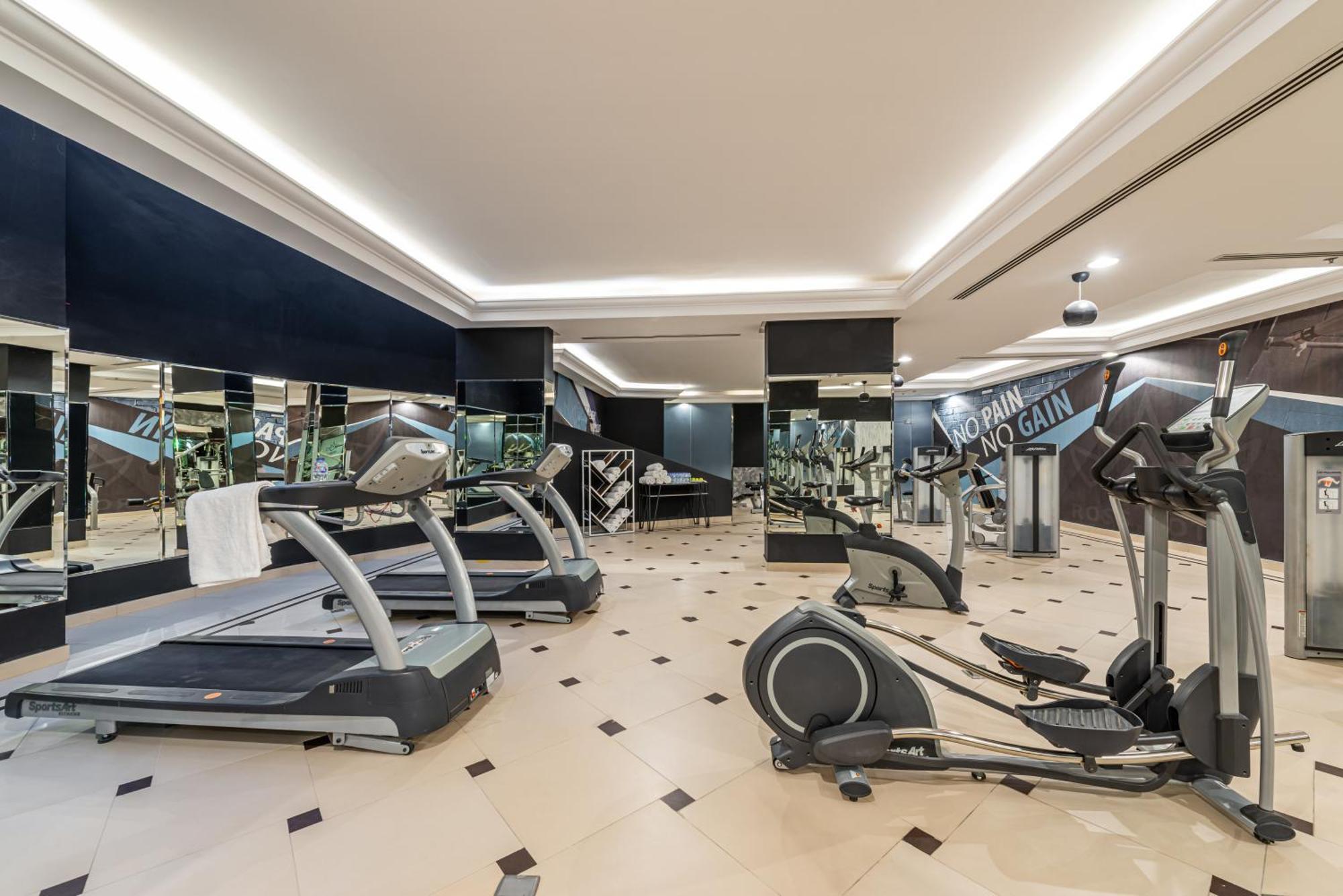 Ross Hotel Riyadh Luaran gambar