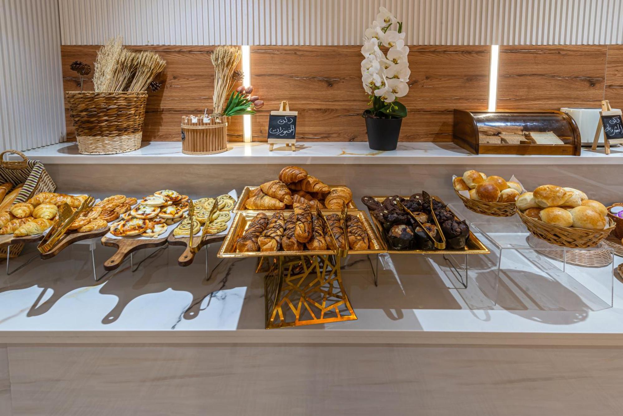 Ross Hotel Riyadh Luaran gambar